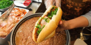Where is the best banh mi in Hanoi?