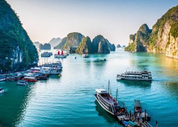 “Safe to travel to Vietnam”: An Insider’s Guide to Touring the Country Safely