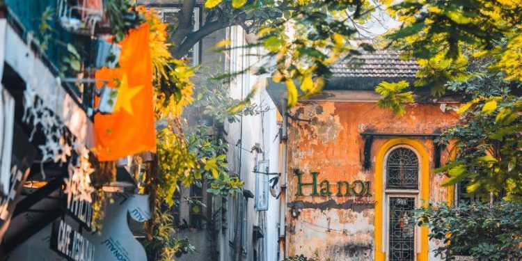 Why CNN seeks to renew tourism promotion cooperation with Vietnam capital metropolis of Hanoi?