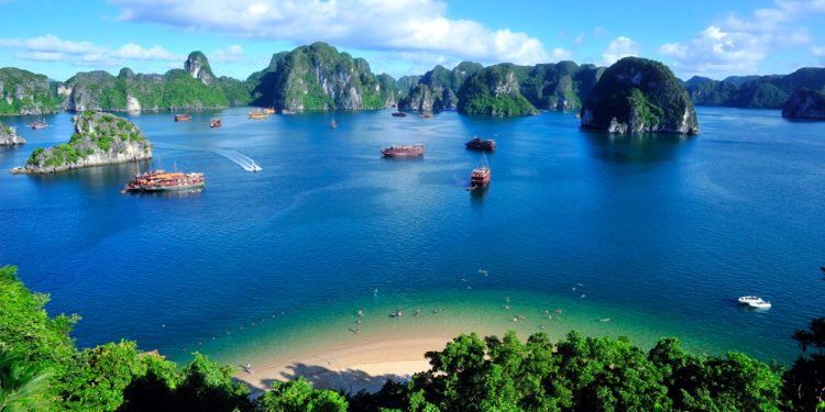 7 best places to see in Lan Ha Bay