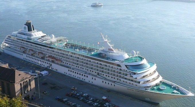 5-star worldwide cruise ship returns to Da Nang after 2 years