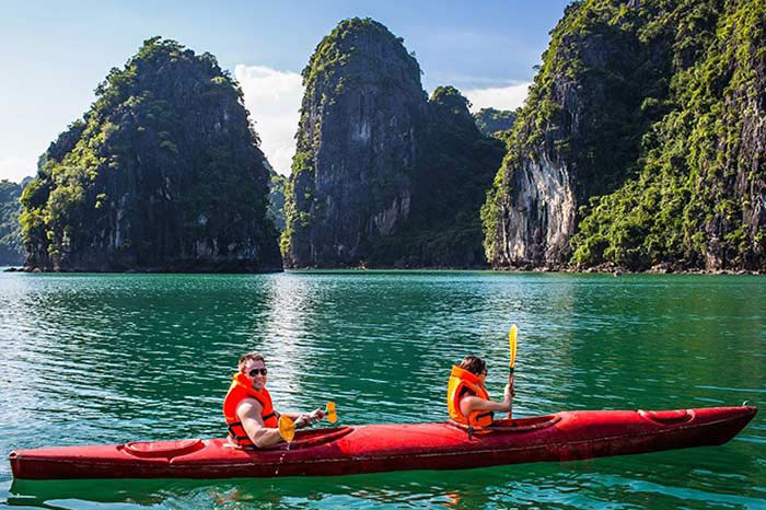 What to Do in Ha Long Bay - Discover a World of Adventure and Serenity